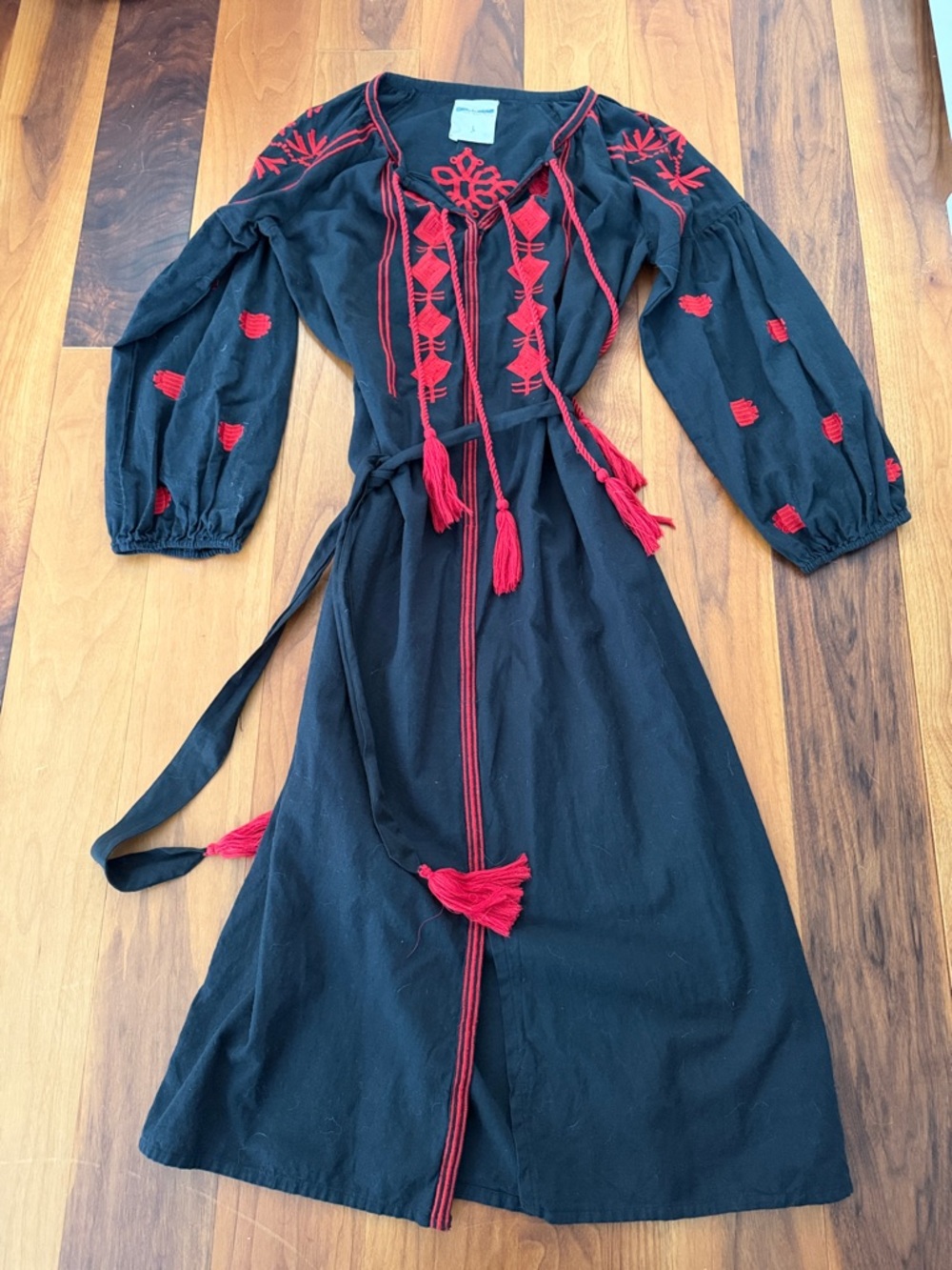 Gallabia Peru Style Maxi Dress Kaftan in black & red